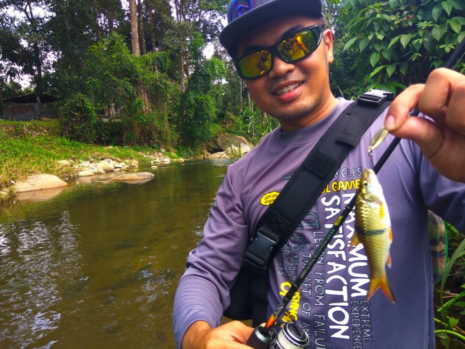 Foong caught sebarau hampala on kanicen nix micro spoon