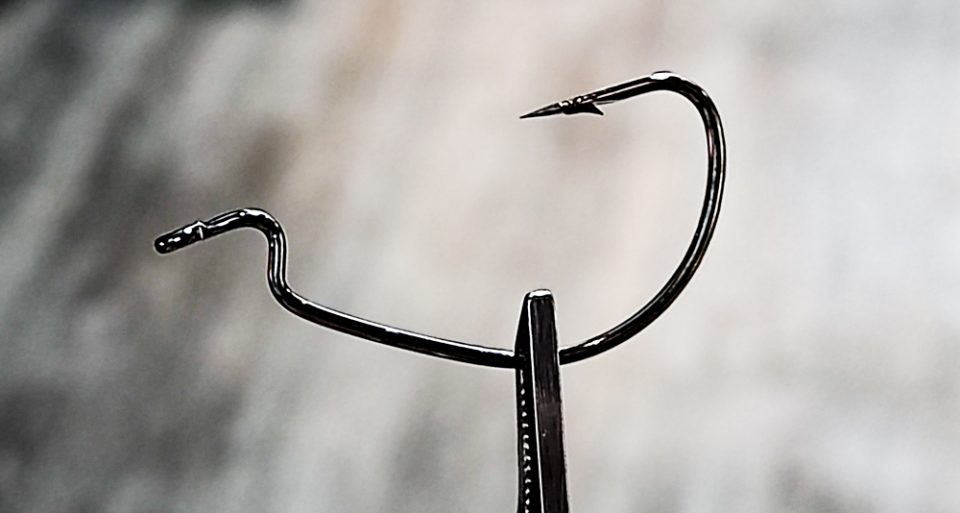 NEW PRODUCT: EWG WEIGHTLESS WORM HOOK - Kanicen Nix